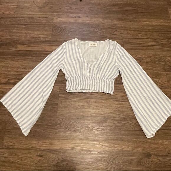 The Cove Long Flare Sleeve Striped Cropped Women's Top Blue White Small - Picture 7 of 13